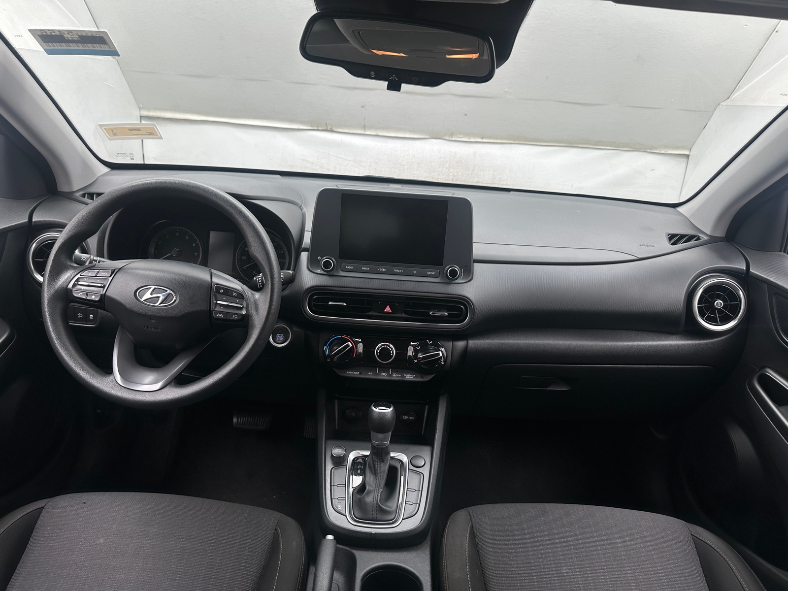Thumbnail: 2022 Hyundai Kona - 3