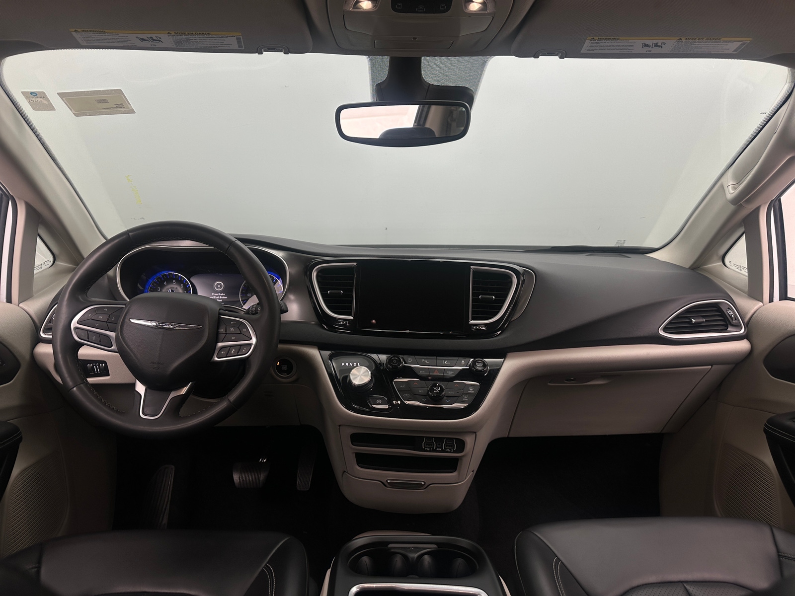 Thumbnail: 2023 Chrysler Pacifica - 2