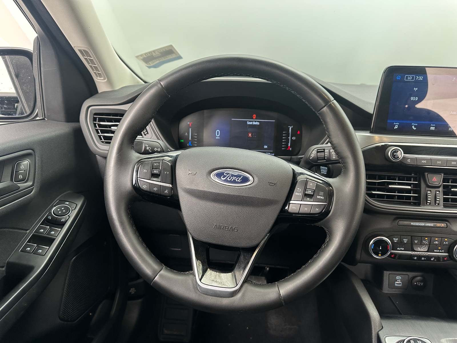 Thumbnail: 2023 Ford Escape - 5