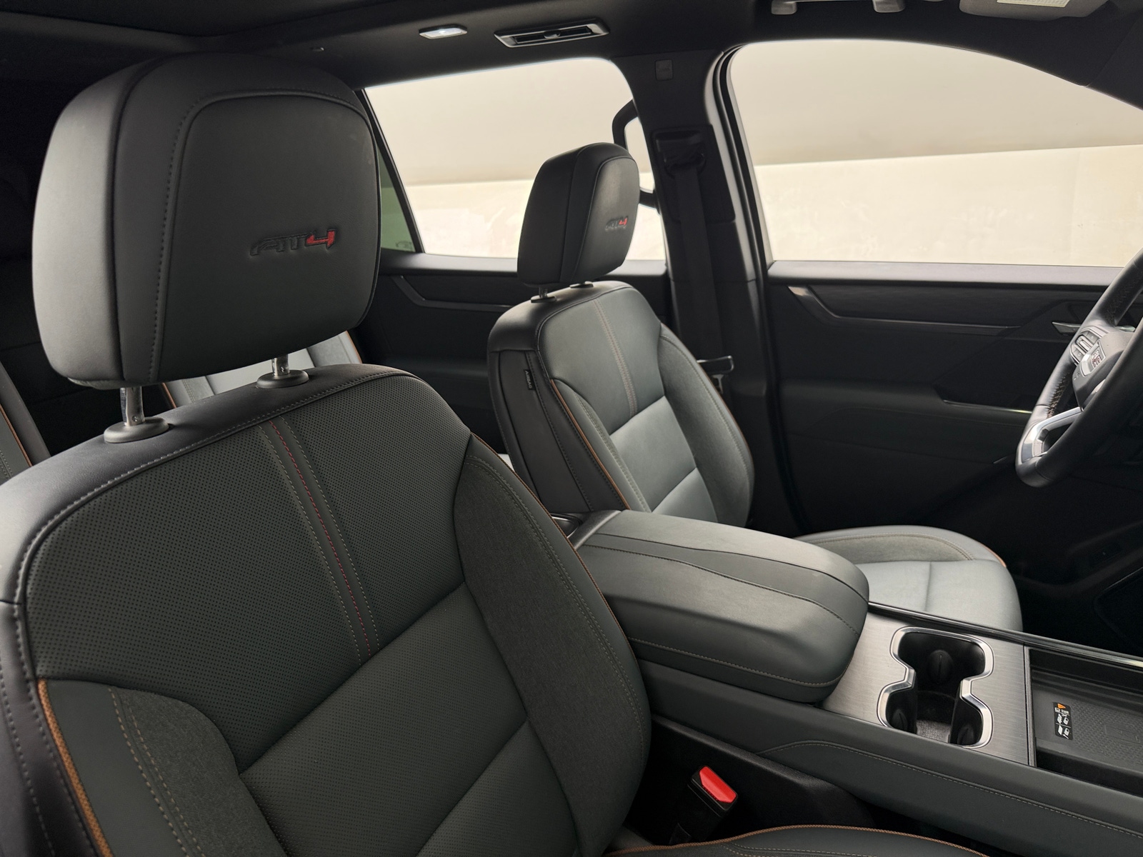 Thumbnail: 2024 GMC Acadia - 2