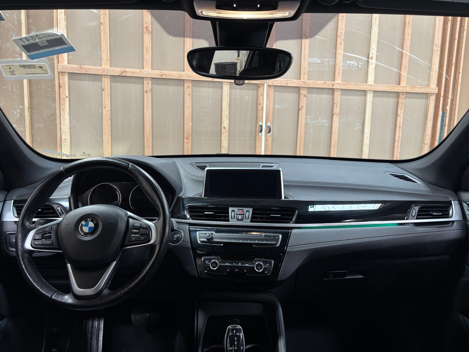 Thumbnail: 2021 BMW X1 - 2