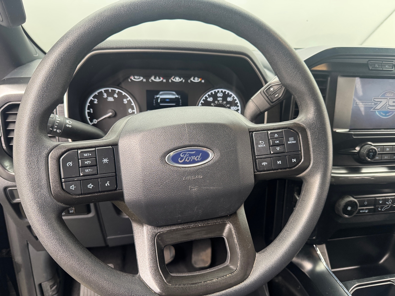 Thumbnail: 2023 Ford Econoline - 5