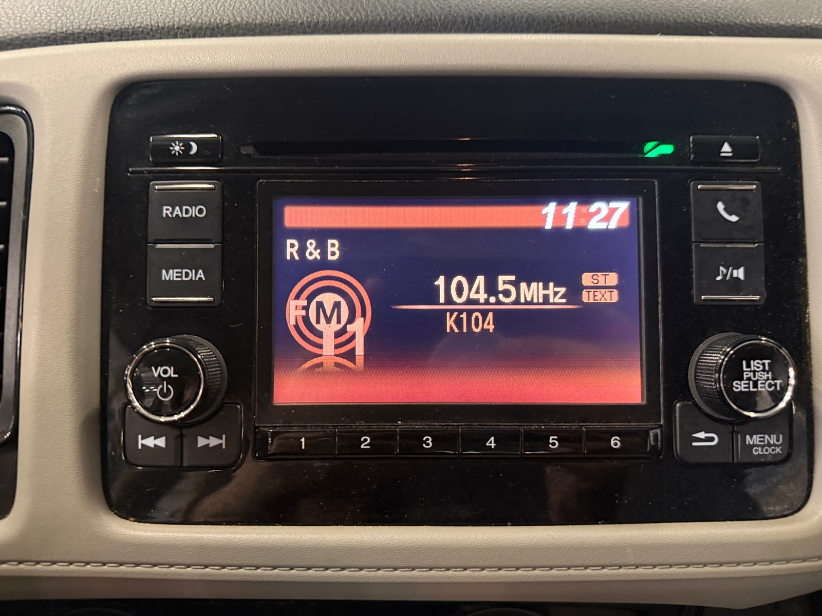 Thumbnail: 2022 Honda HR-V - 4