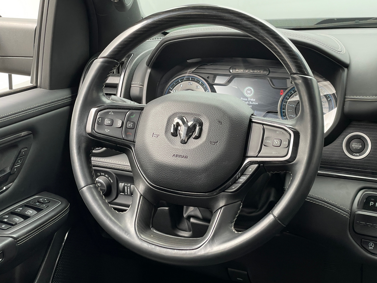 Thumbnail: 2022 RAM 1500 - 4