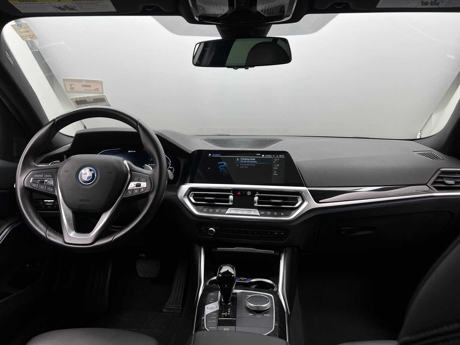 Thumbnail: 2022 BMW 3 Series - 2