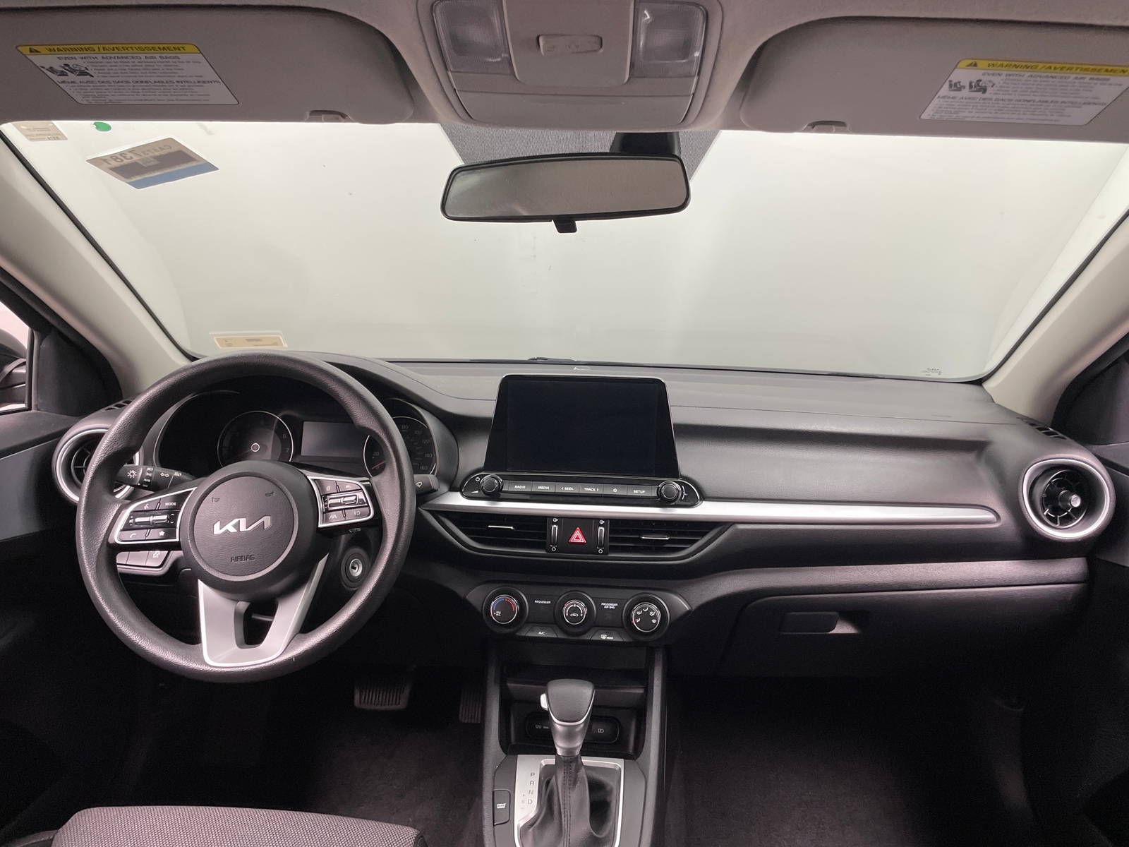 Thumbnail: 2024 Kia Forte - 3
