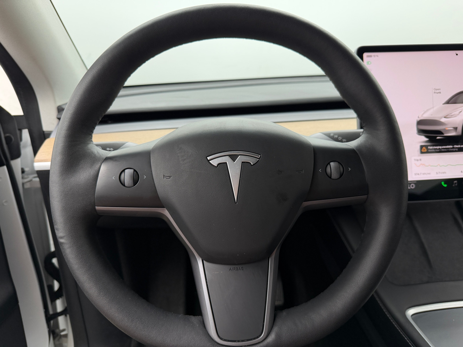 Thumbnail: 2022 Tesla Model Y - 4