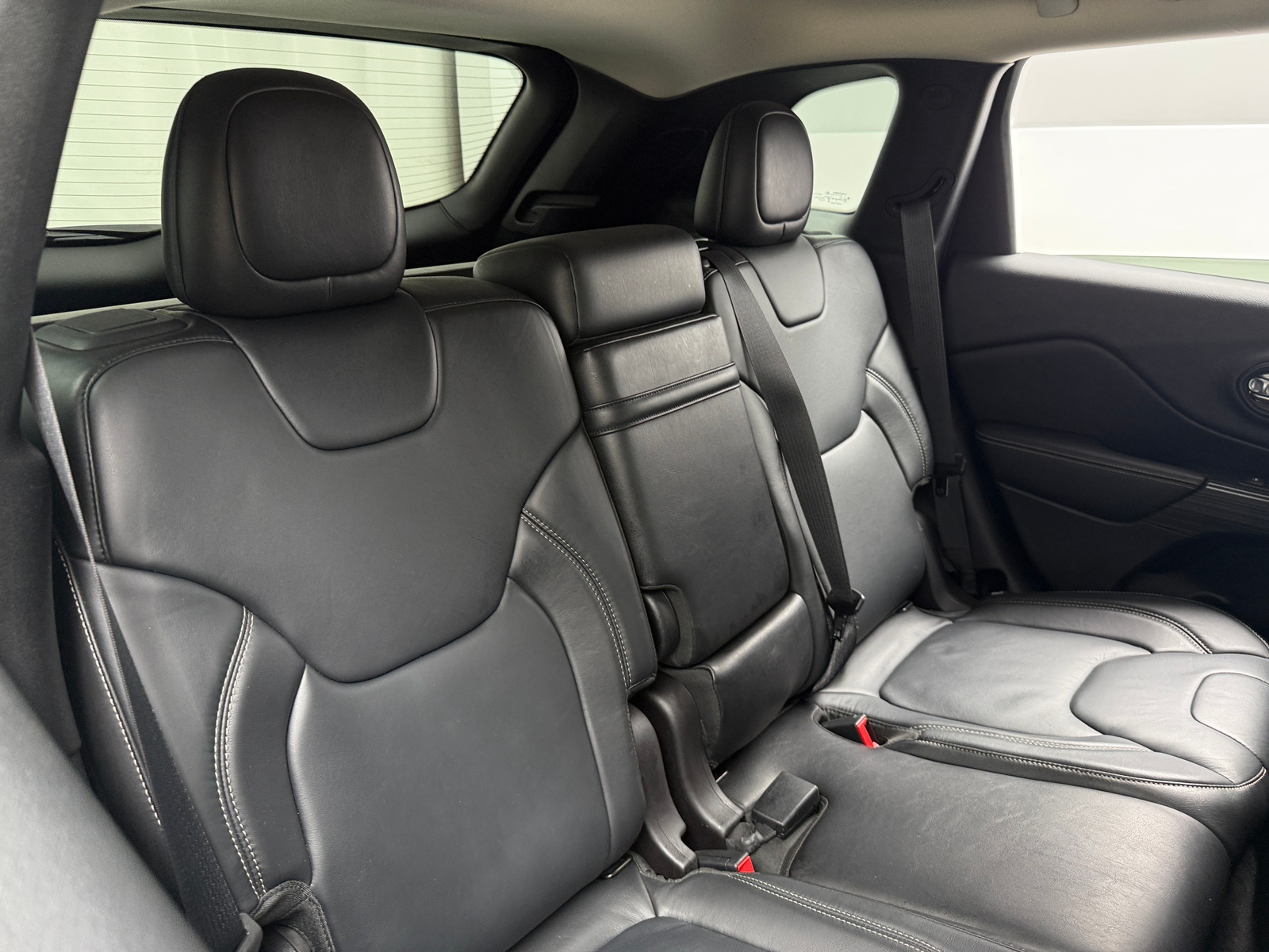 Thumbnail: 2014 Jeep Cherokee - 5