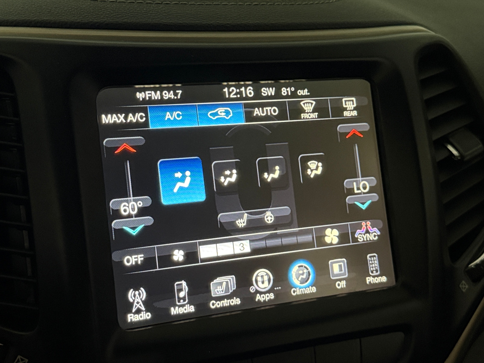Thumbnail: 2014 Jeep Cherokee - 3