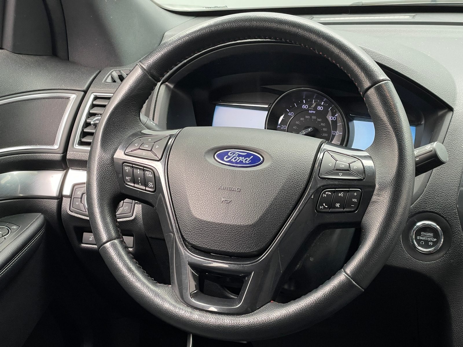 Thumbnail: 2018 Ford Explorer - 4