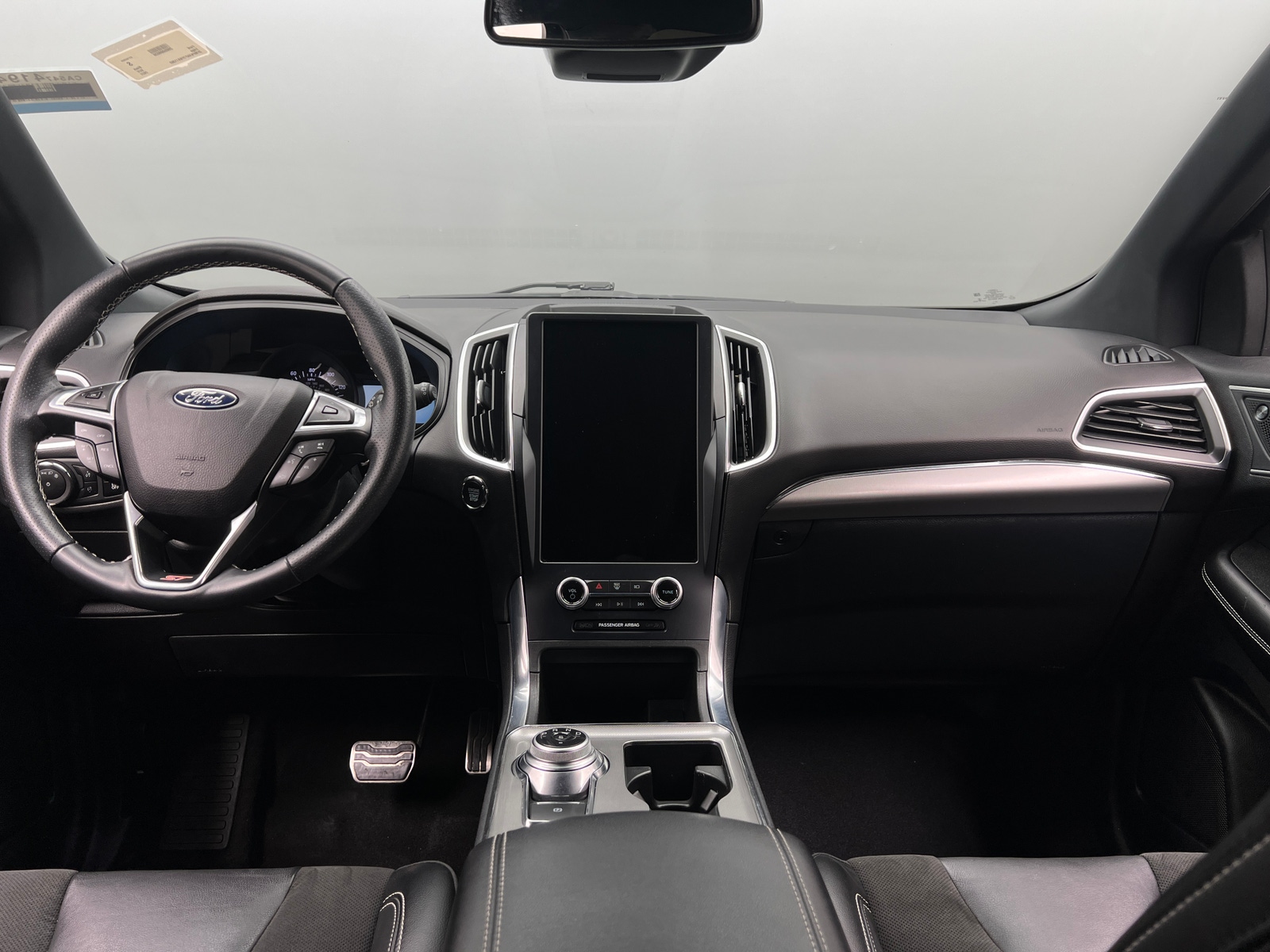 Thumbnail: 2023 Ford Edge - 2