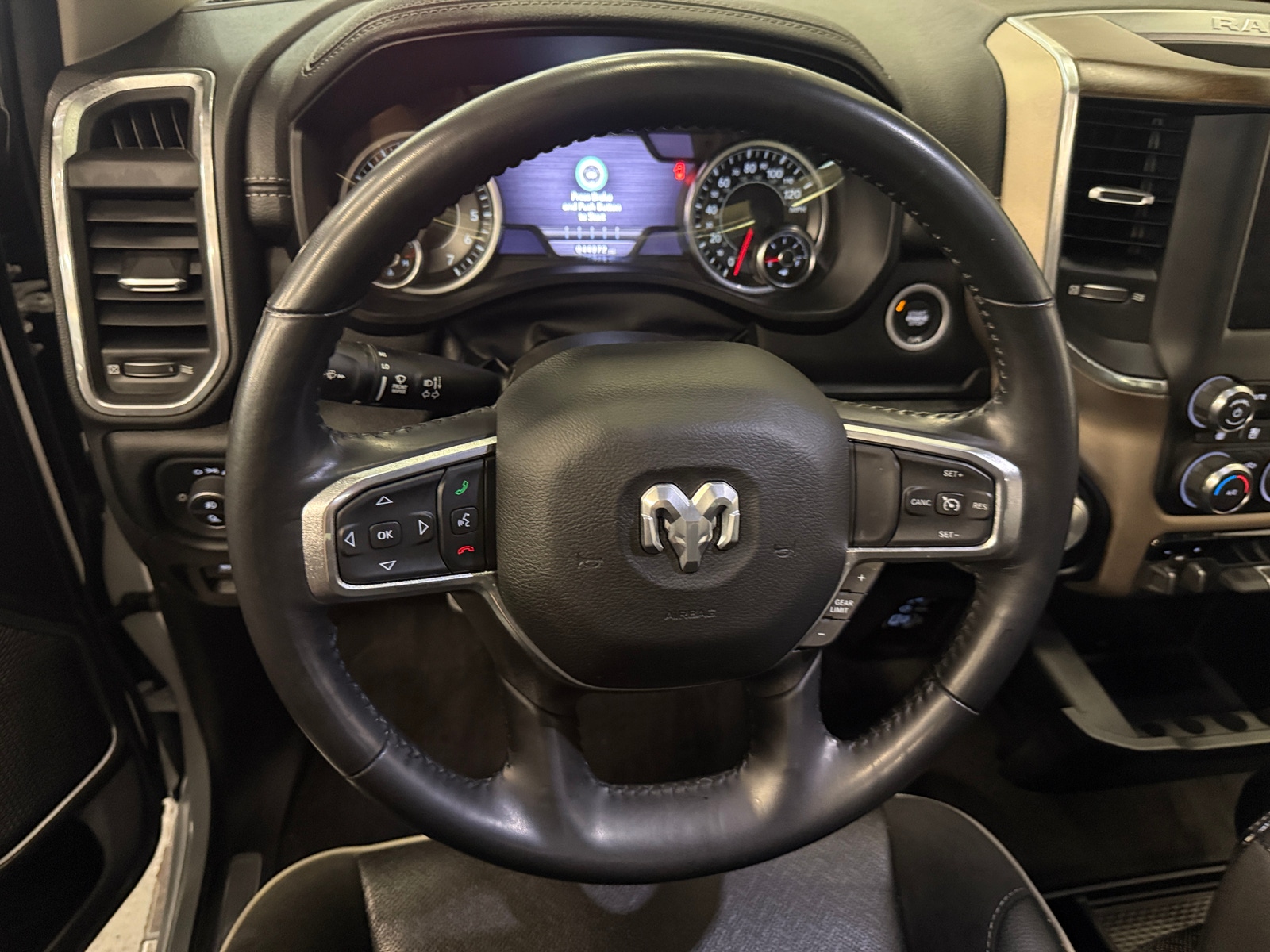 Thumbnail: 2022 RAM 1500 - 4