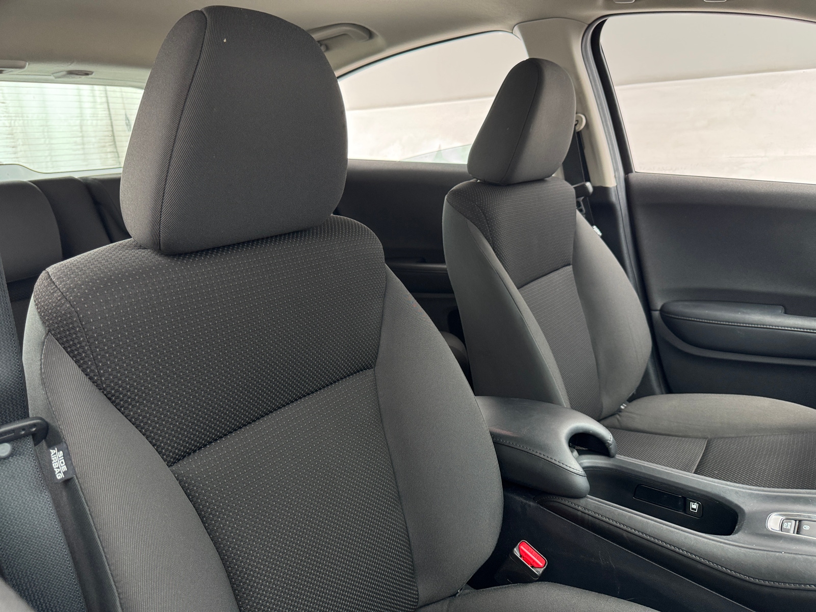 Thumbnail: 2021 Honda HR-V - 2
