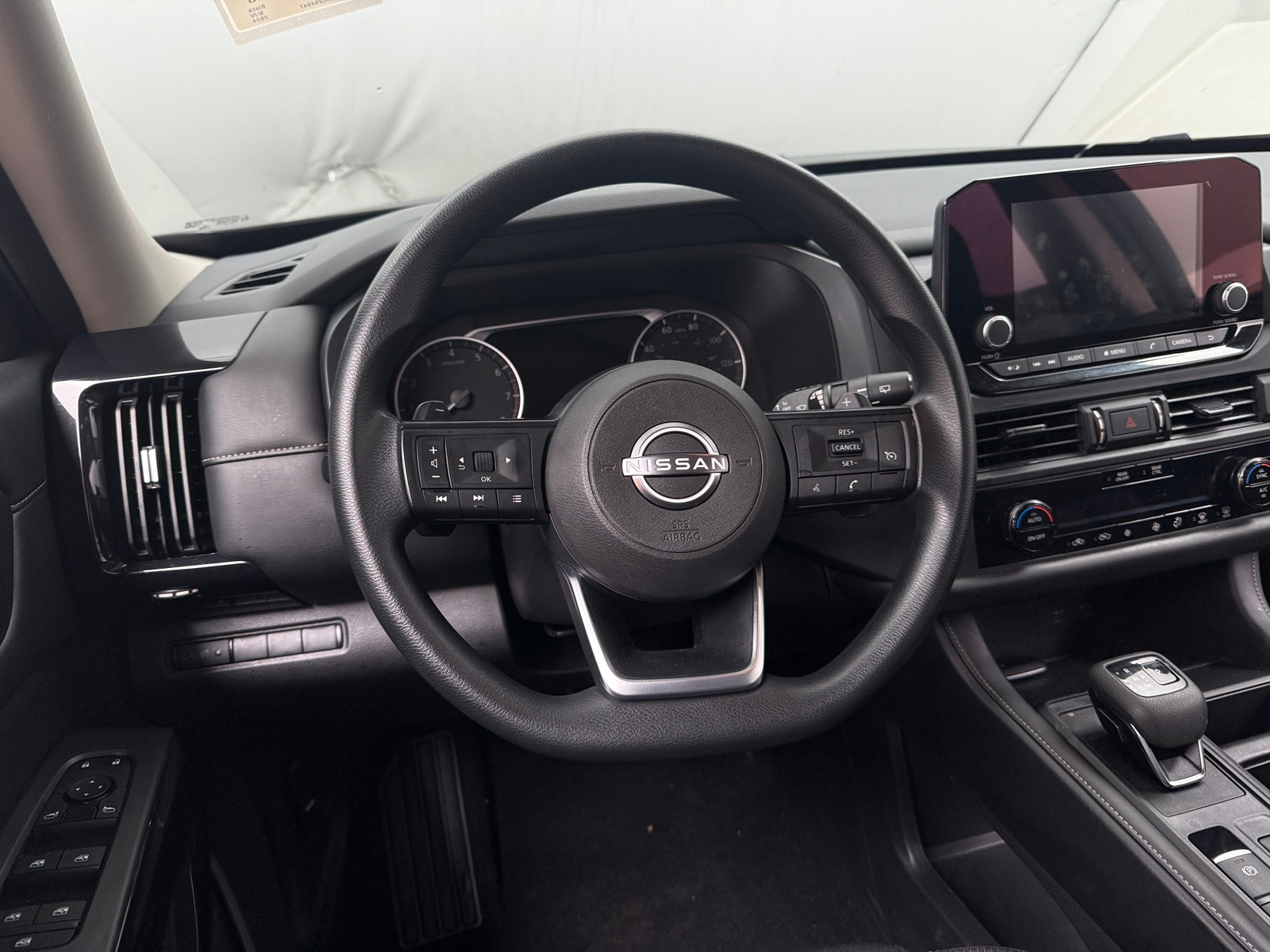 Thumbnail: 2024 Nissan Pathfinder - 5