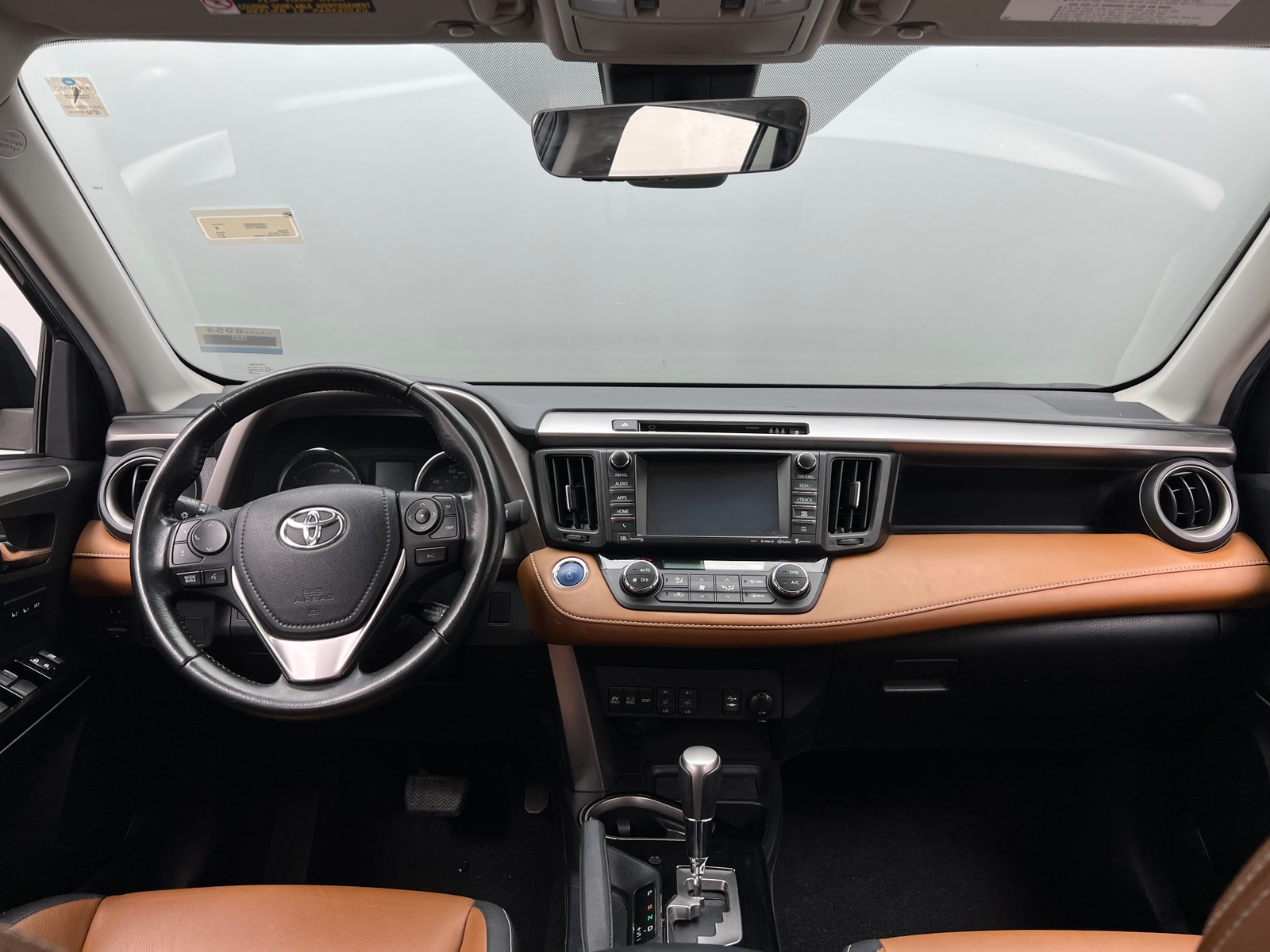 Thumbnail: 2017 Toyota RAV4 - 2