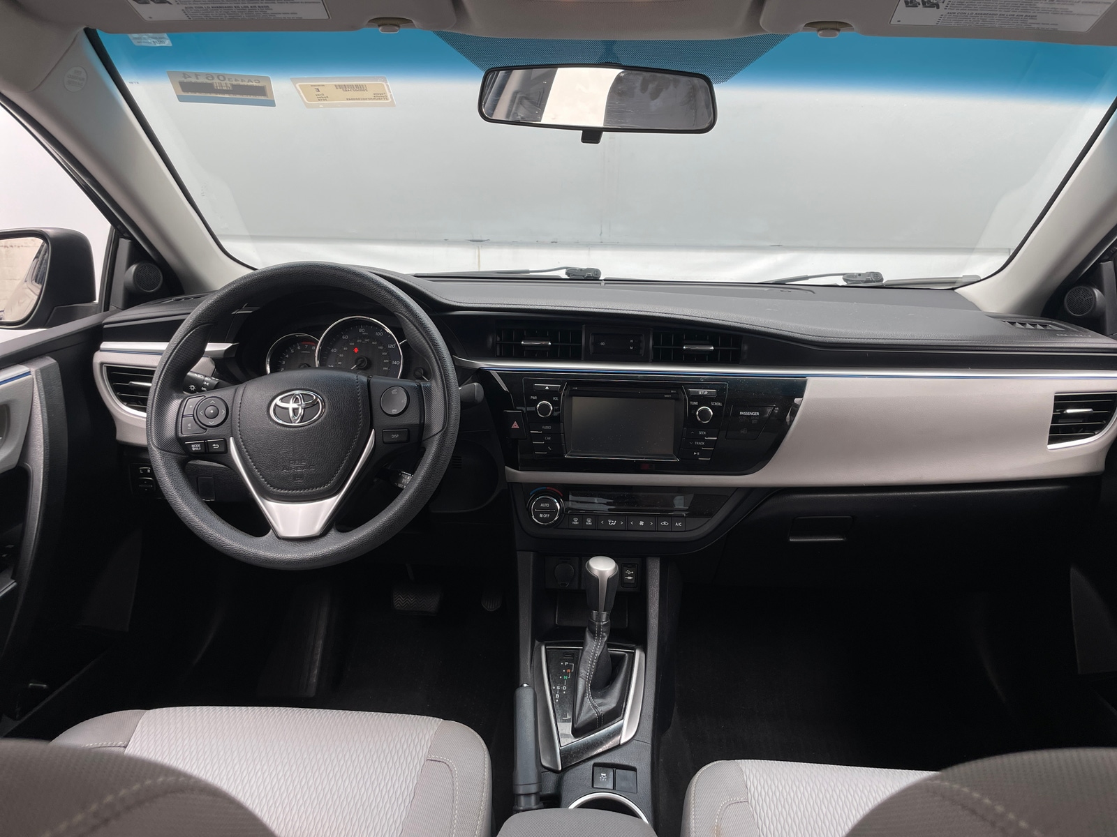 Thumbnail: 2016 Toyota Corolla - 3