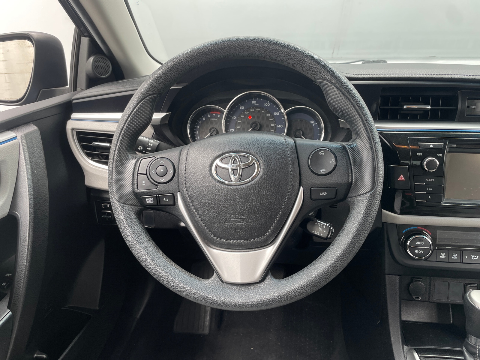 Thumbnail: 2016 Toyota Corolla - 5