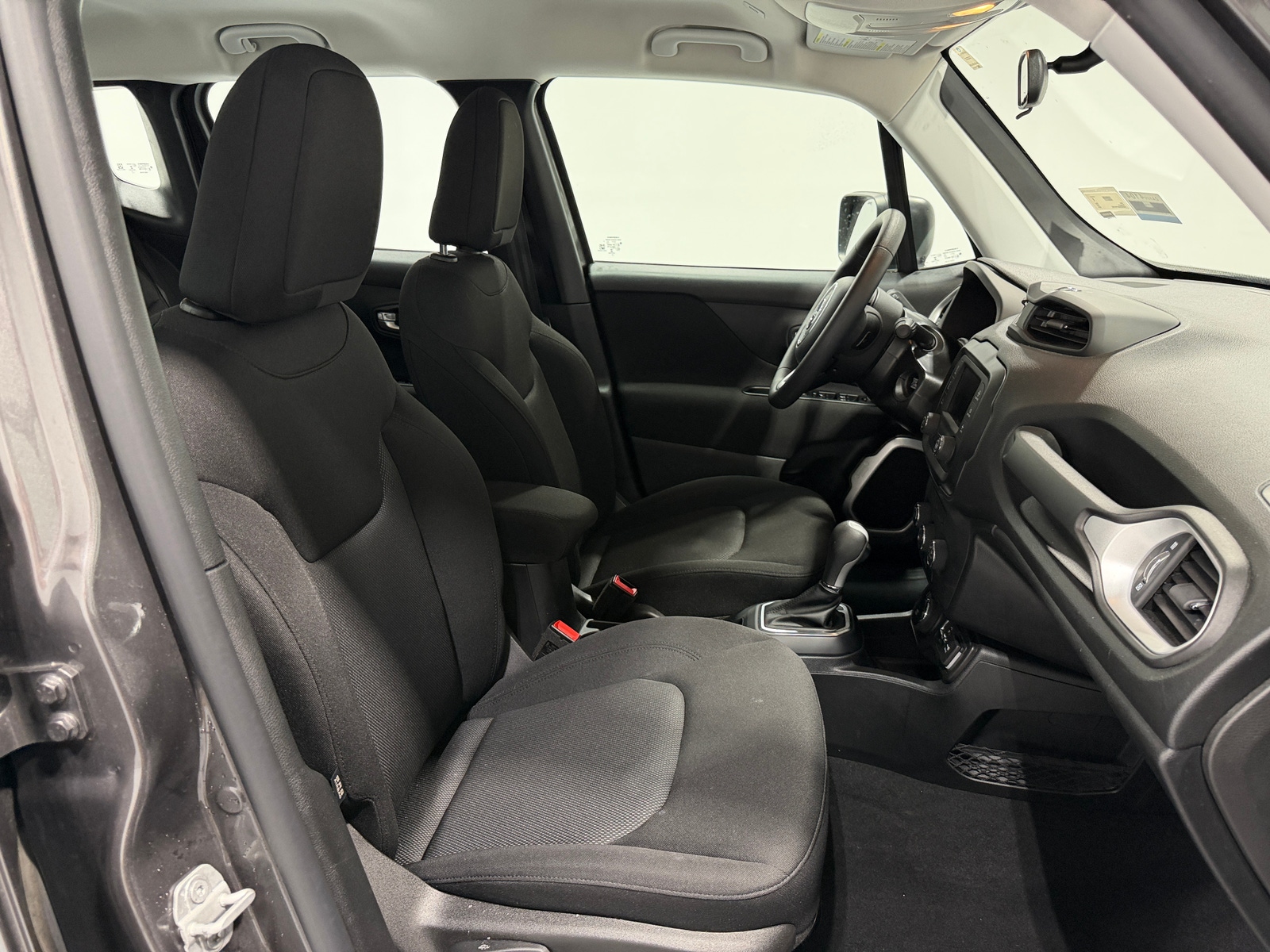 Thumbnail: 2019 Jeep Renegade - 2
