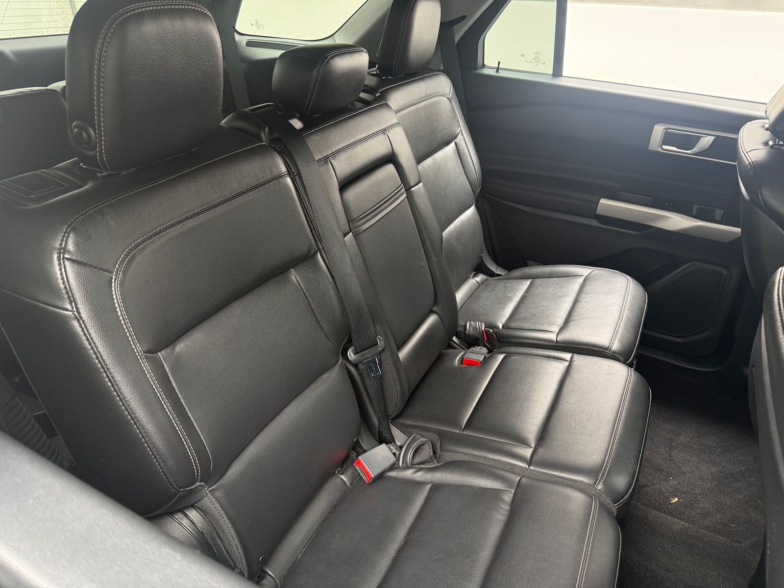Thumbnail: 2020 Ford Explorer - 6