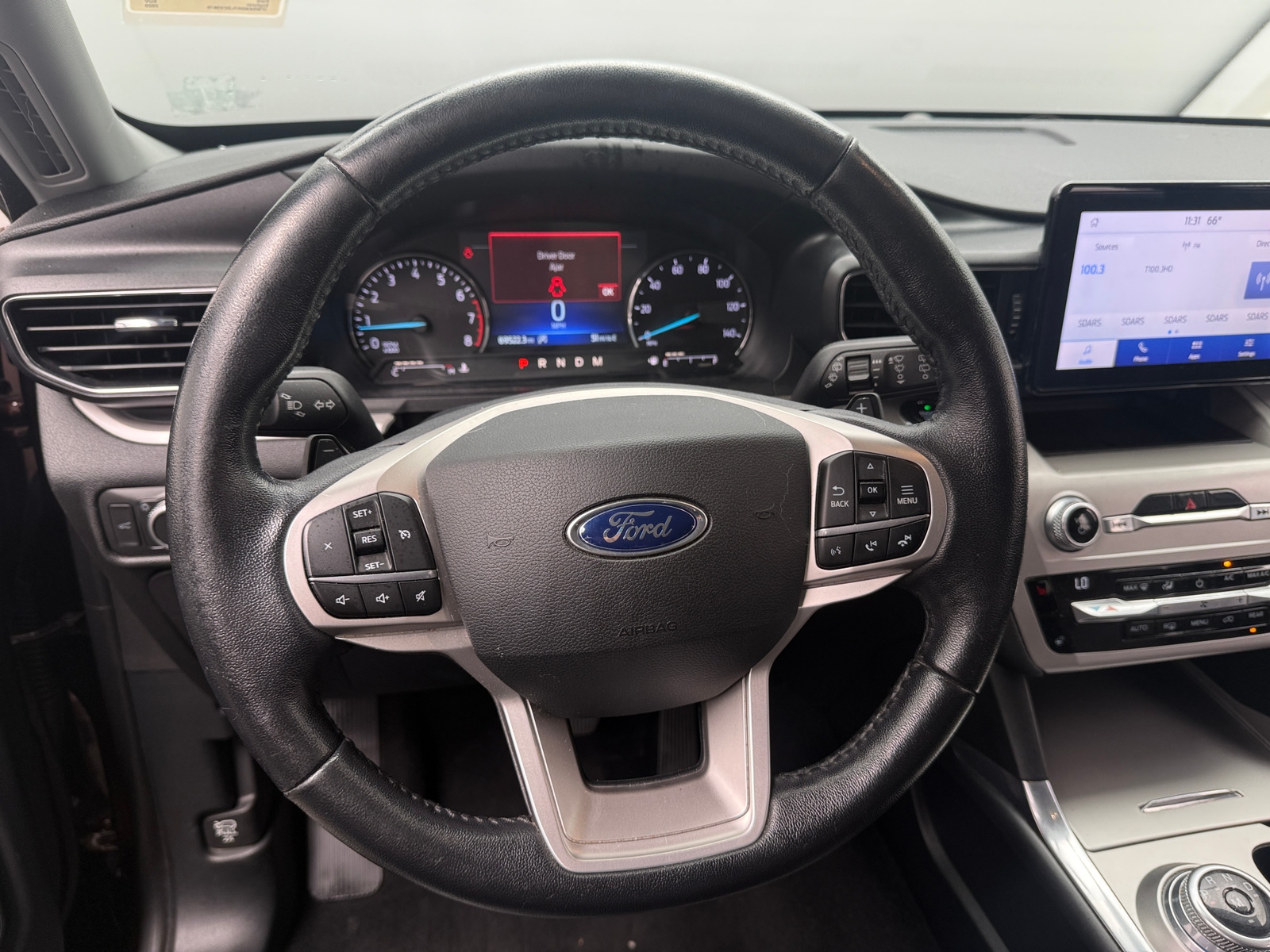Thumbnail: 2020 Ford Explorer - 5