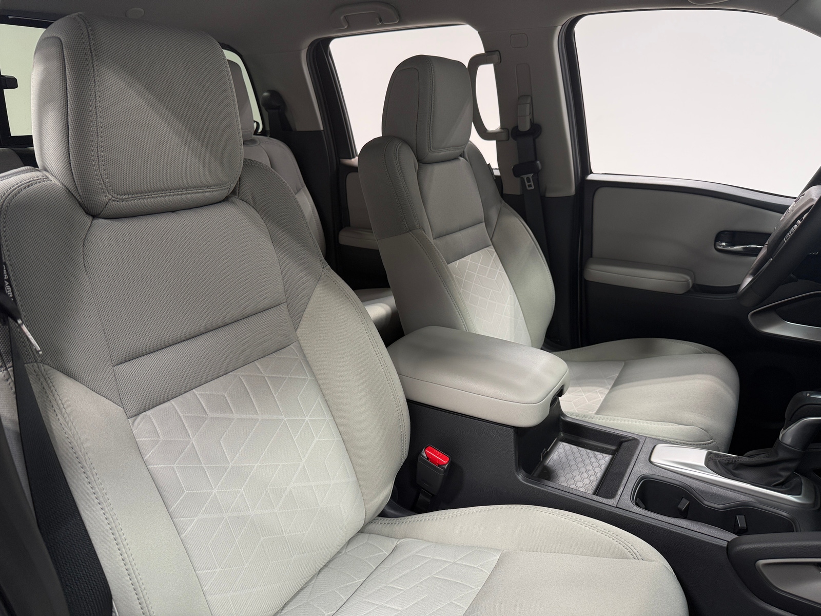Thumbnail: 2025 Nissan Frontier - 2