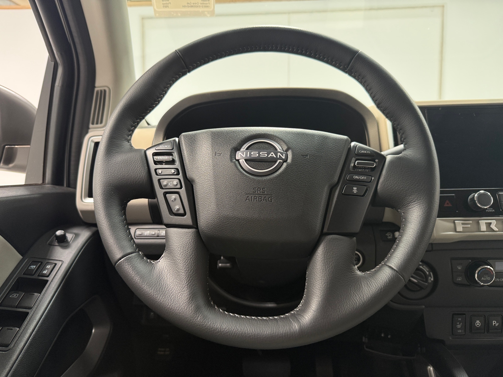 Thumbnail: 2025 Nissan Frontier - 5