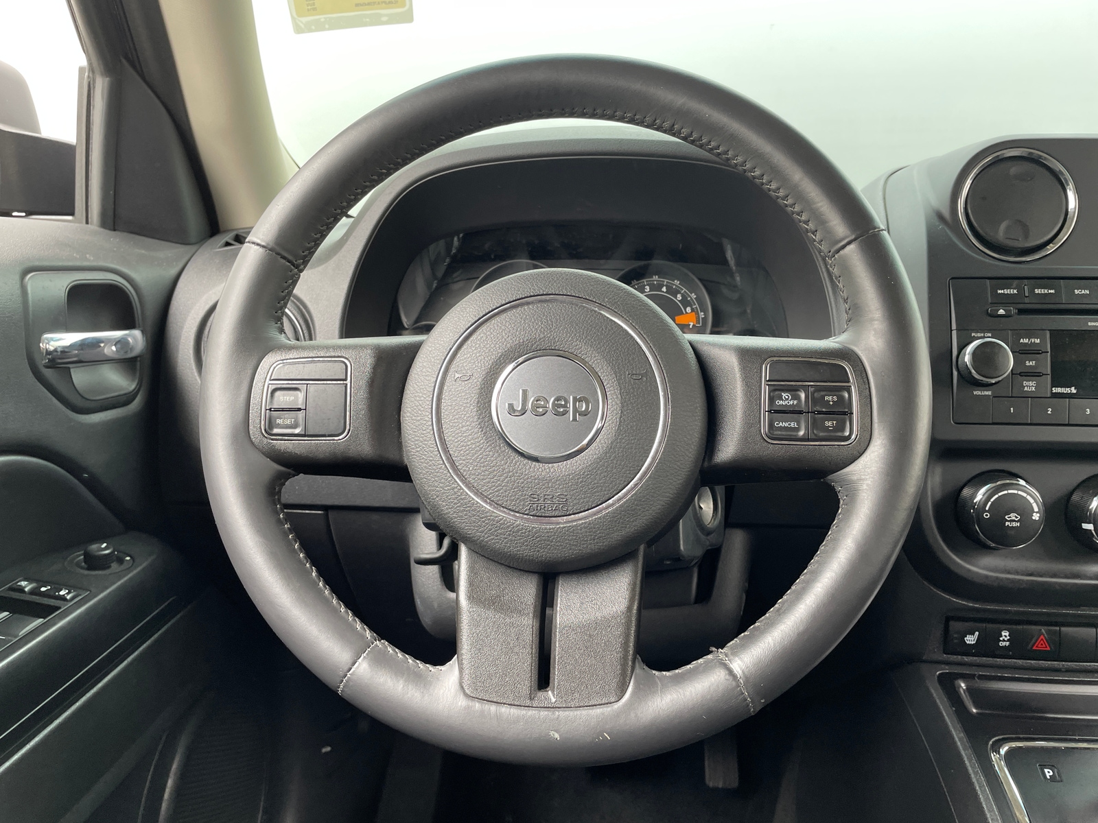 Thumbnail: 2014 Jeep Patriot - 5