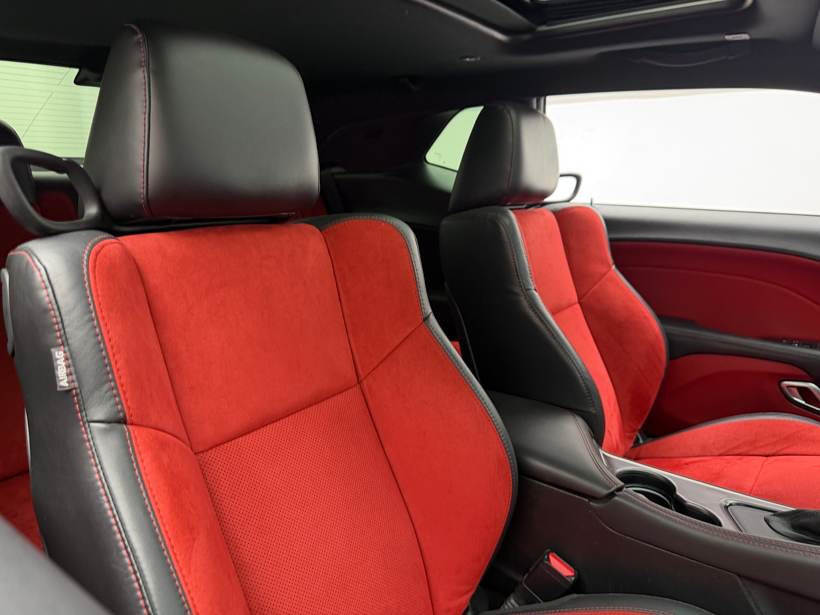 Thumbnail: 2019 Dodge Challenger - 2