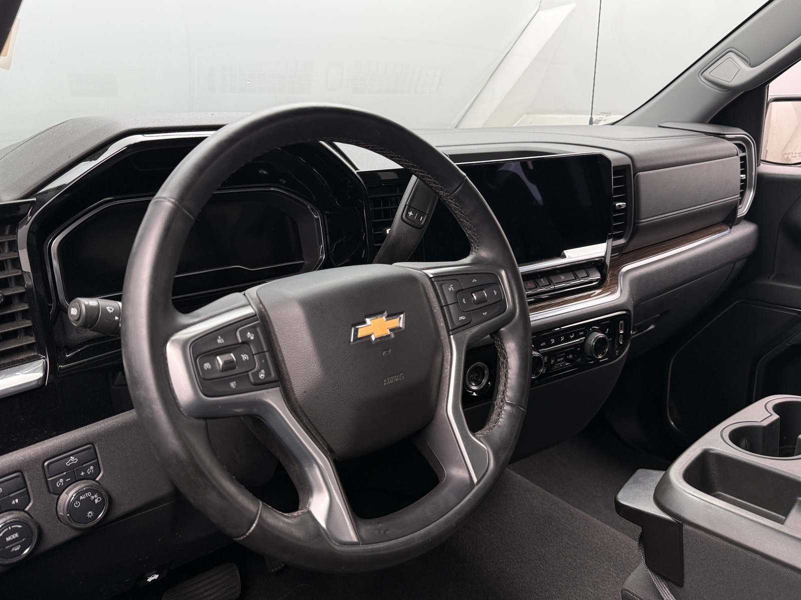 Thumbnail: 2023 Chevrolet Silverado 1500 - 5