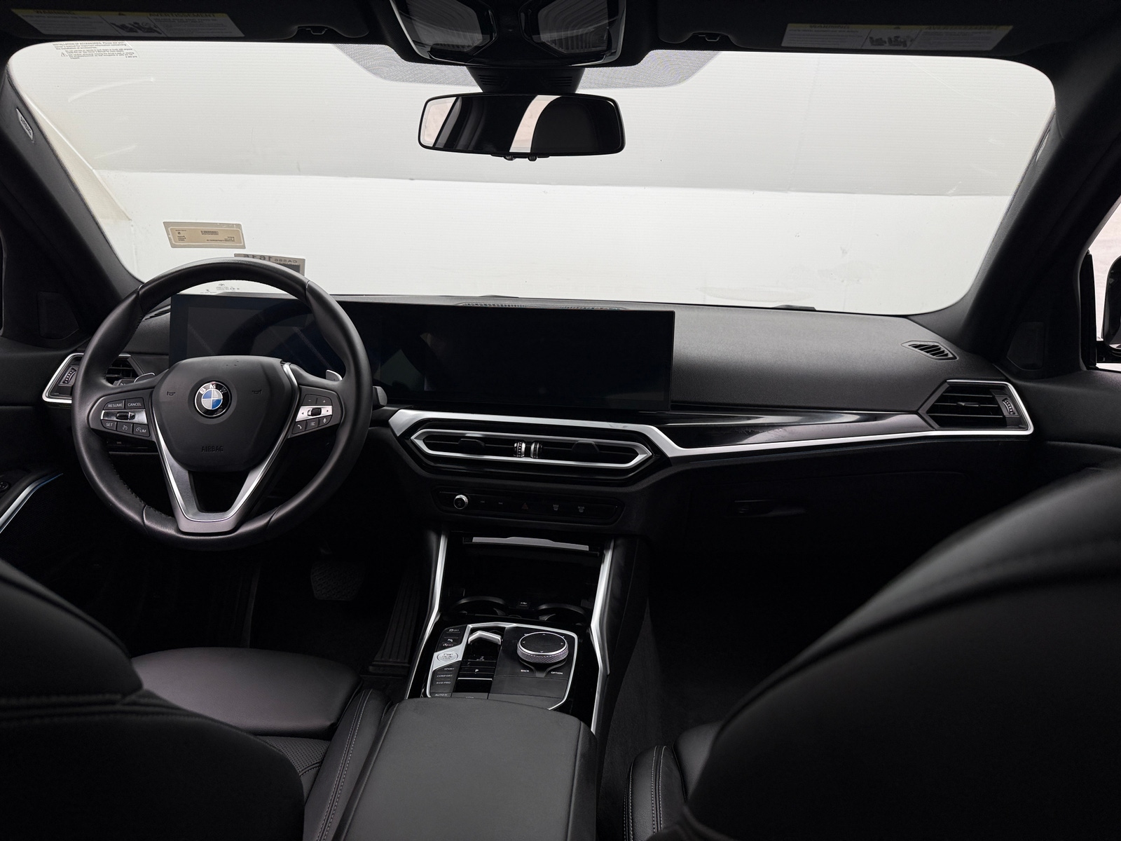 Thumbnail: 2023 BMW 3 Series - 2
