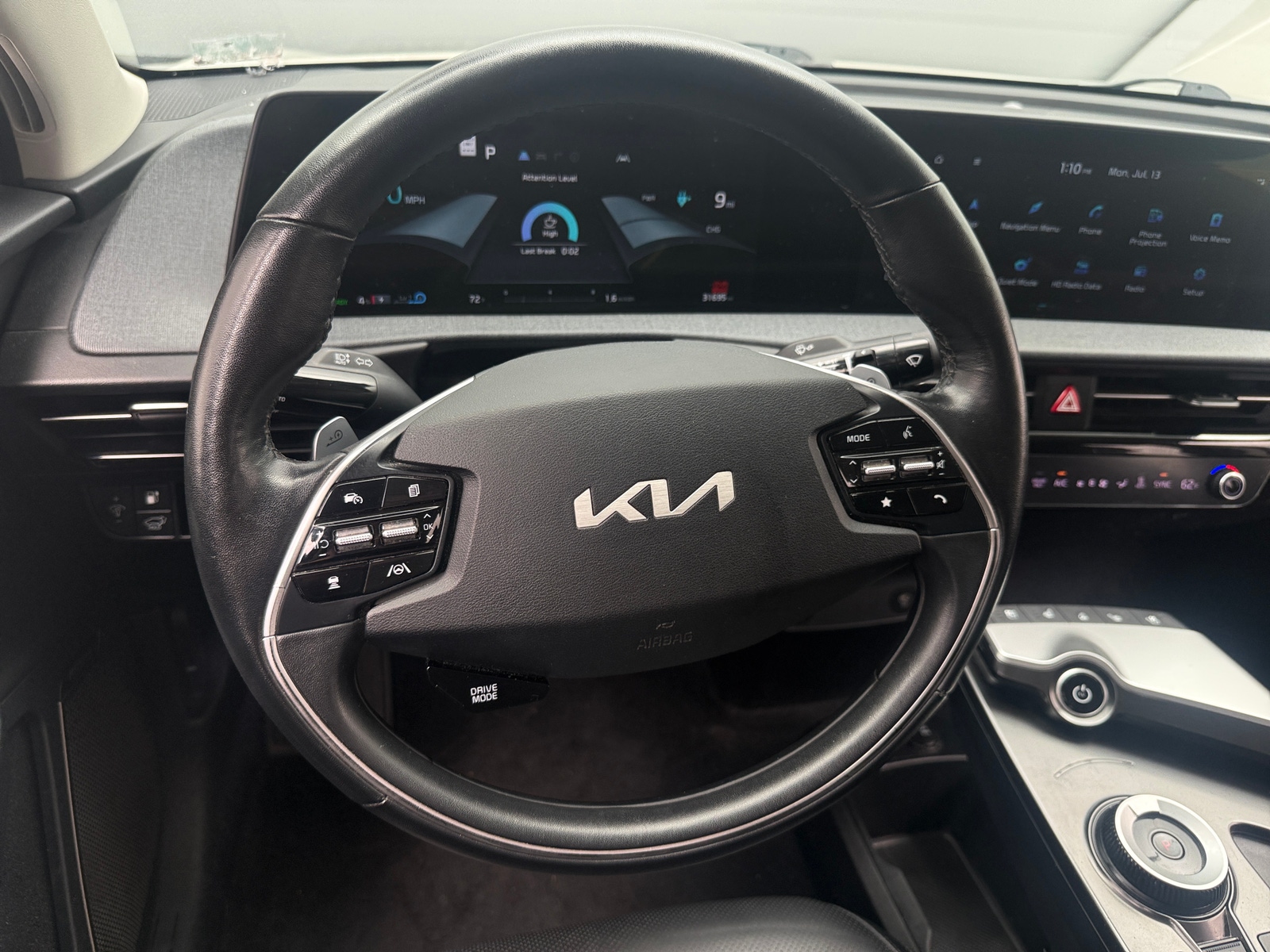 Thumbnail: 2022 Kia EV6 - 4