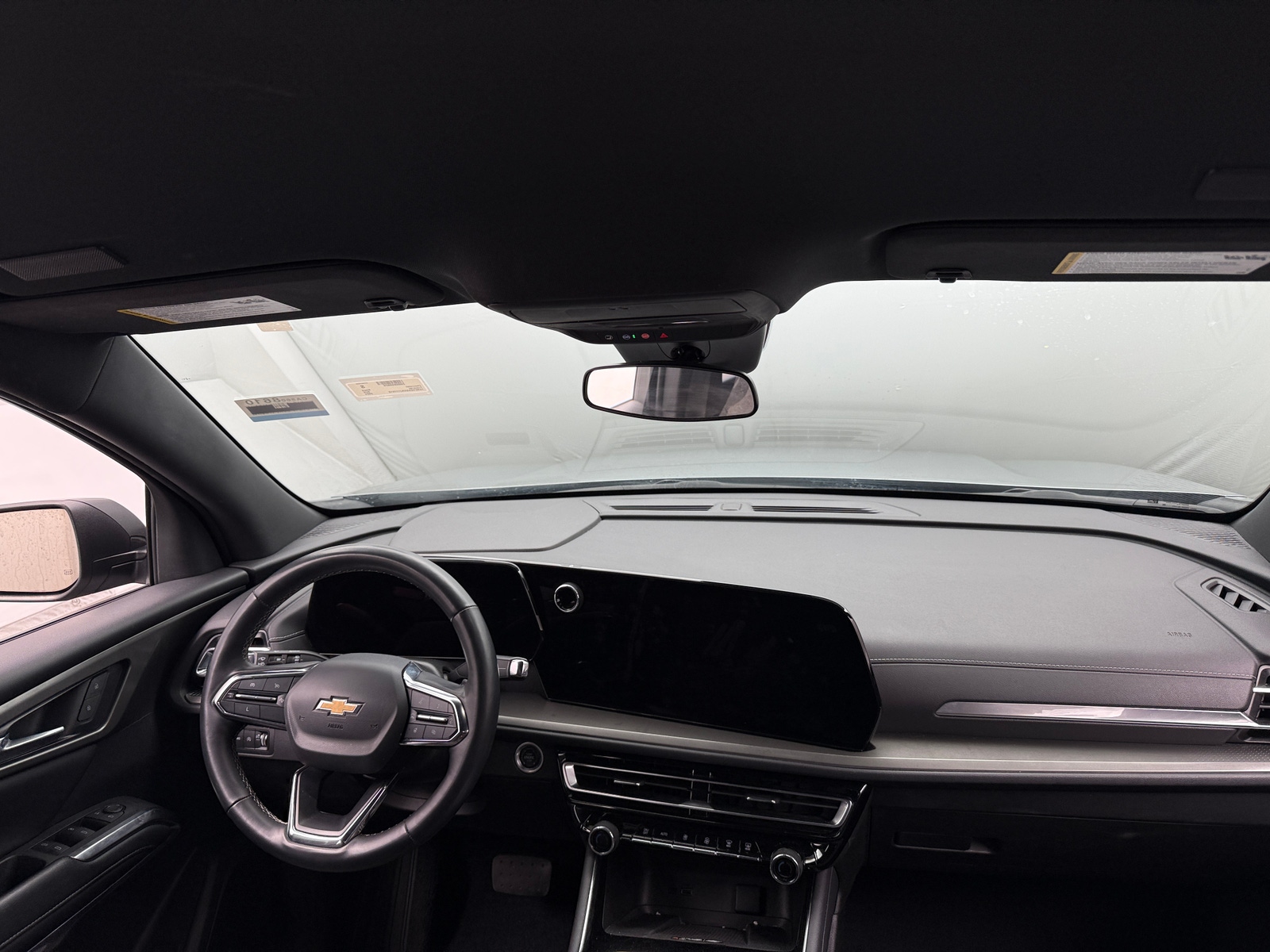 Thumbnail: 2024 Chevrolet Traverse - 3