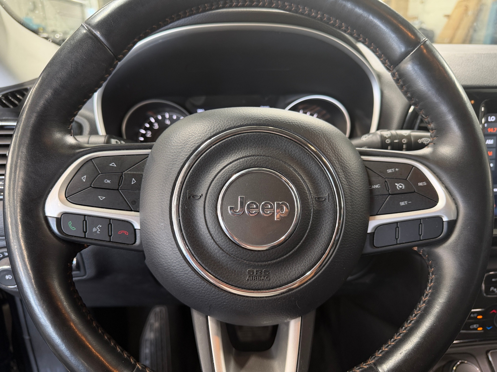 Thumbnail: 2019 Jeep Compass - 4