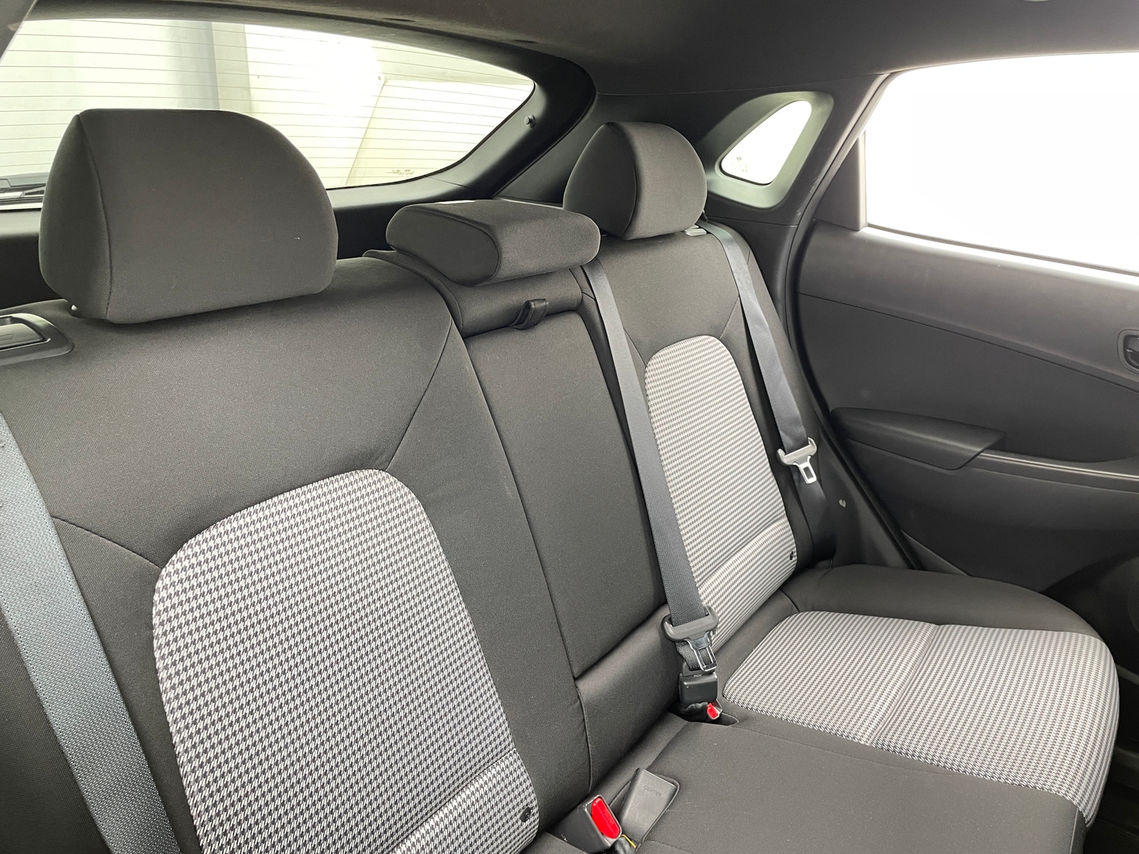 Thumbnail: 2021 Hyundai Kona - 6