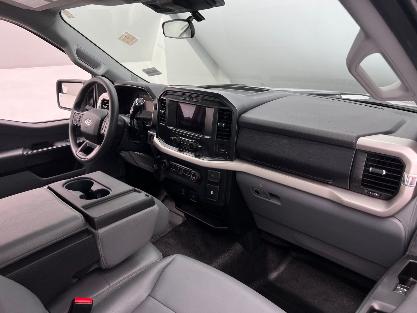 Thumbnail: 2021 Ford Econoline - 3