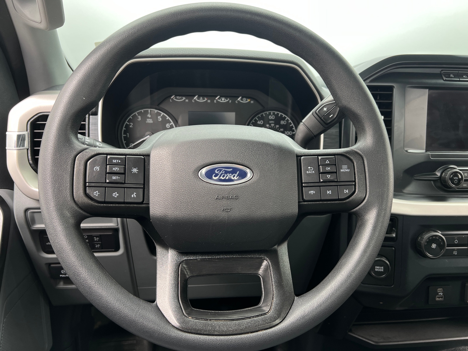 Thumbnail: 2021 Ford Econoline - 5