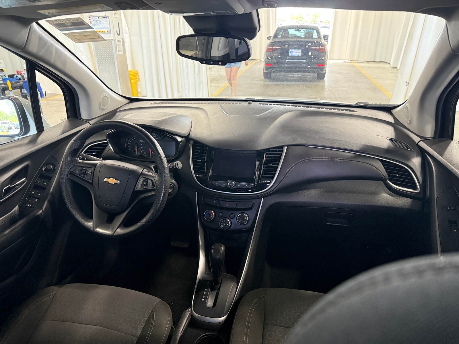 Thumbnail: 2021 Chevrolet Trax - 3
