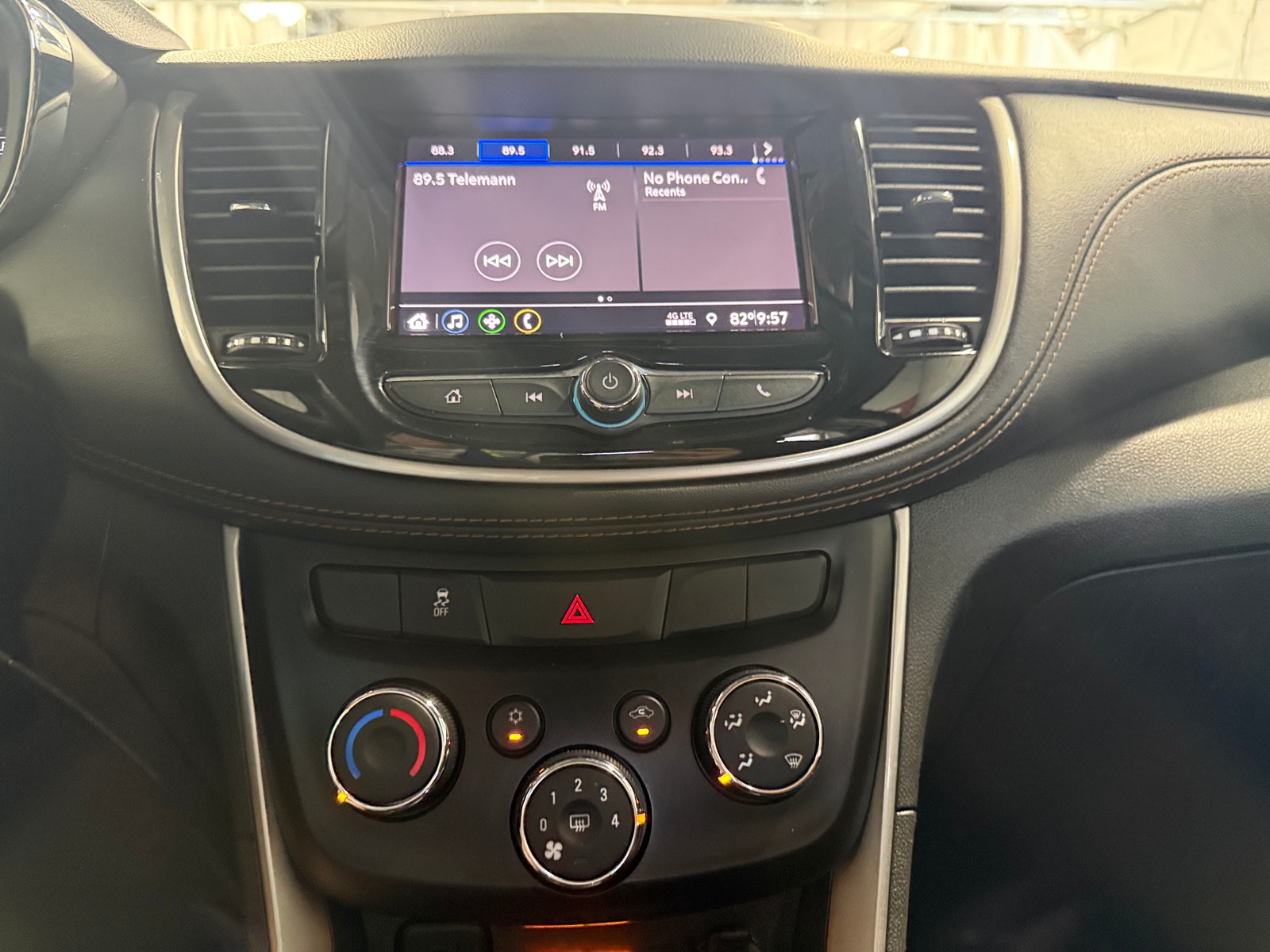 Thumbnail: 2021 Chevrolet Trax - 4