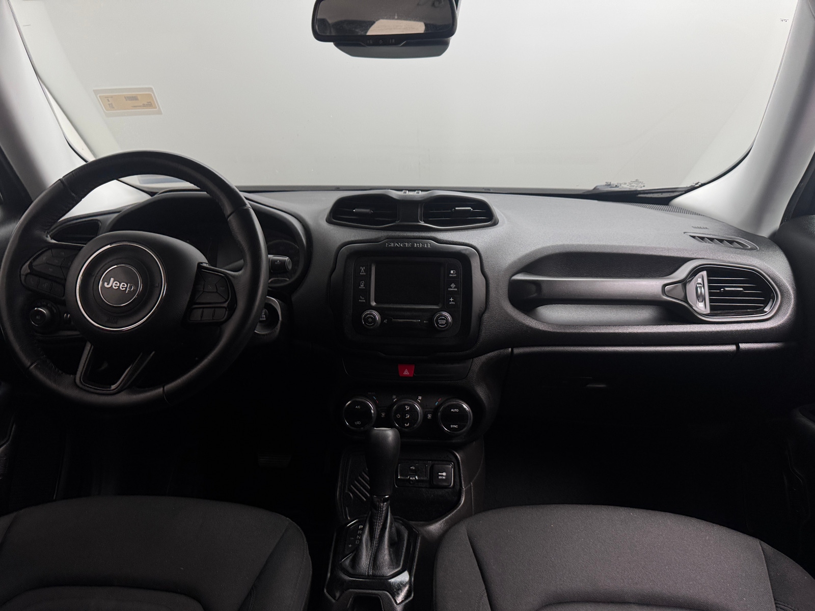 Thumbnail: 2017 Jeep Renegade - 3
