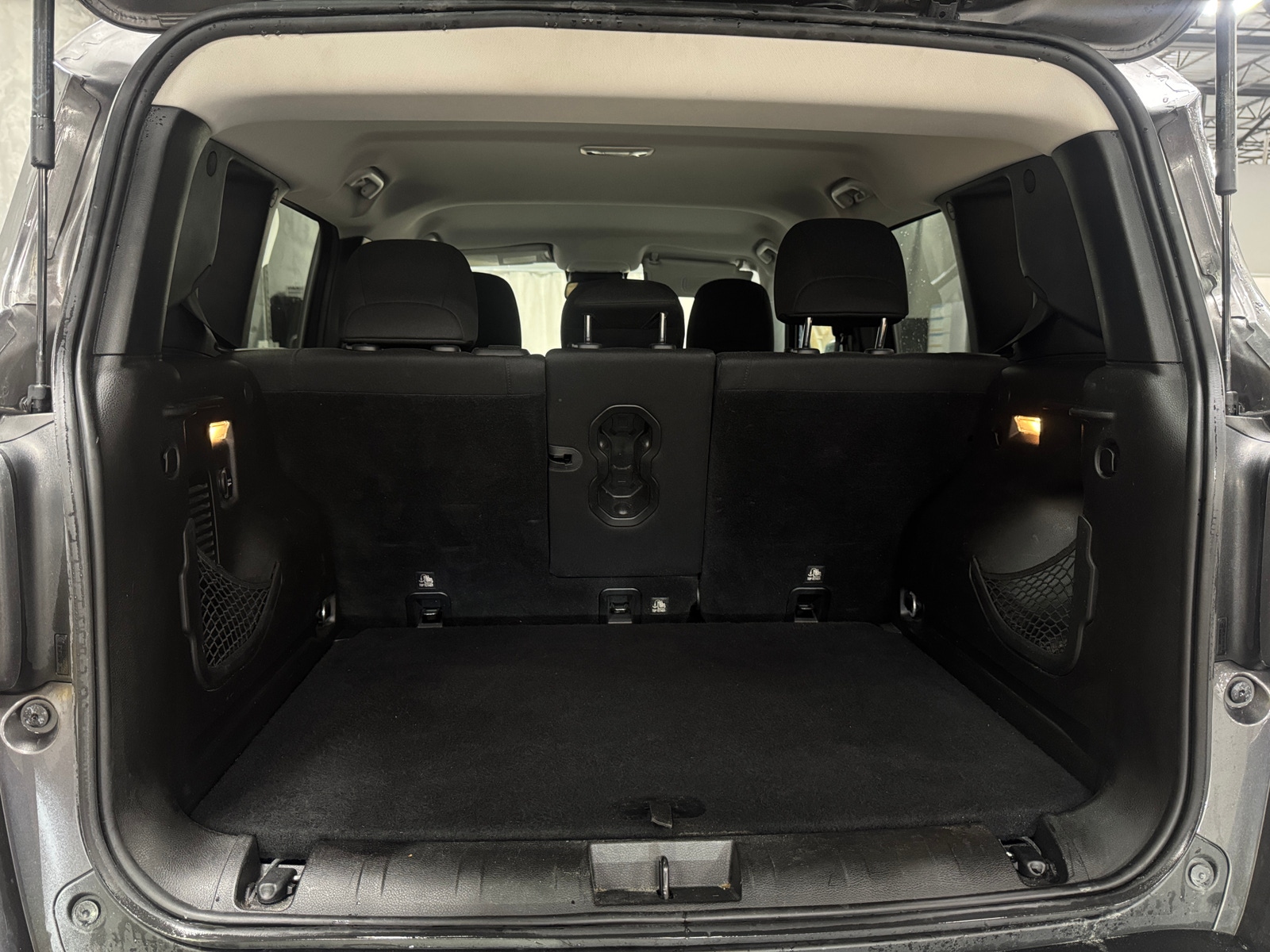 Thumbnail: 2017 Jeep Renegade - 7
