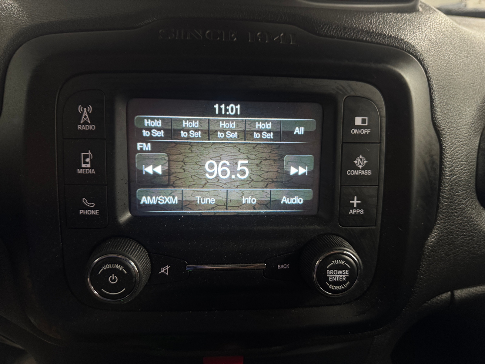 Thumbnail: 2017 Jeep Renegade - 4