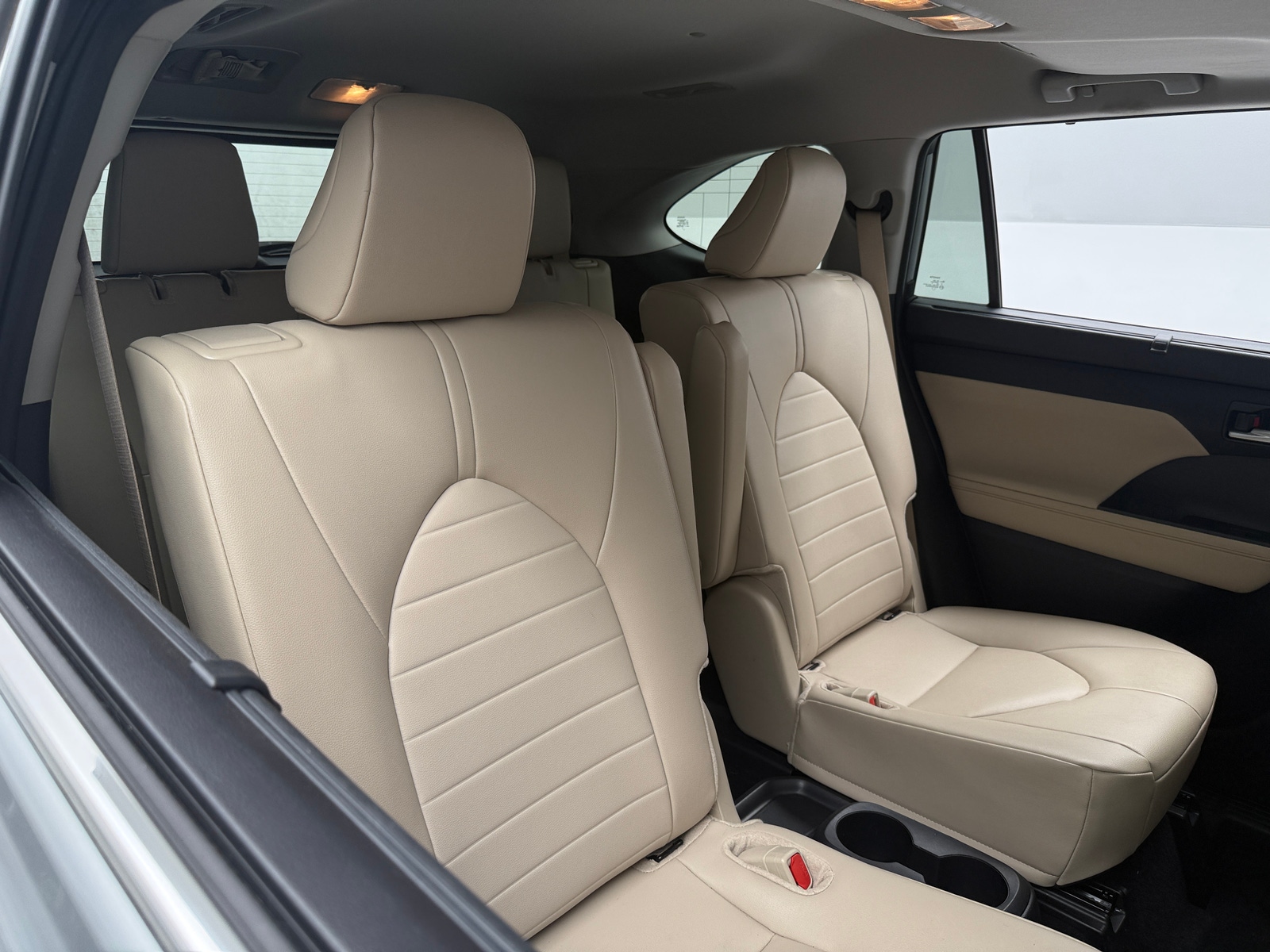 Thumbnail: 2024 Toyota Highlander - 5