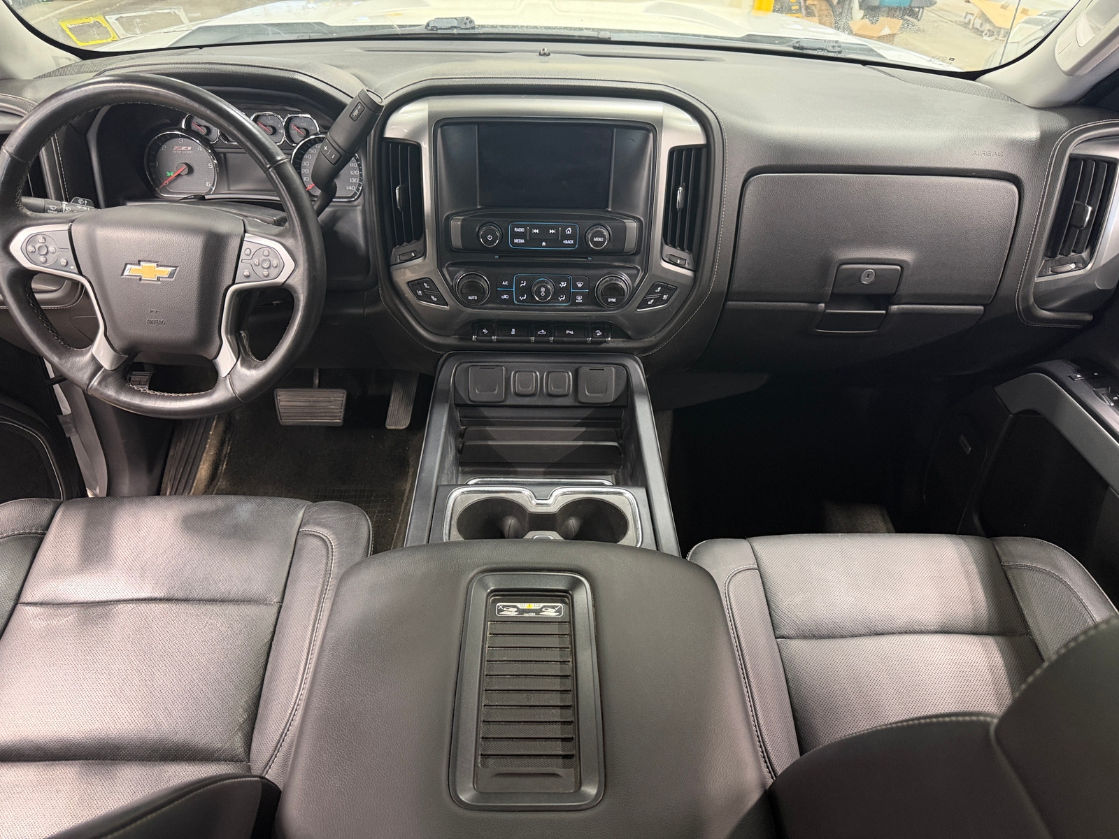 Thumbnail: 2016 Chevrolet Silverado 1500 - 2