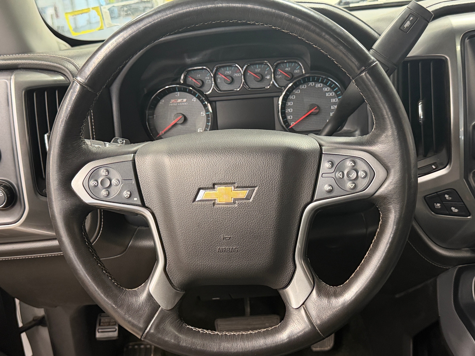 Thumbnail: 2016 Chevrolet Silverado 1500 - 4