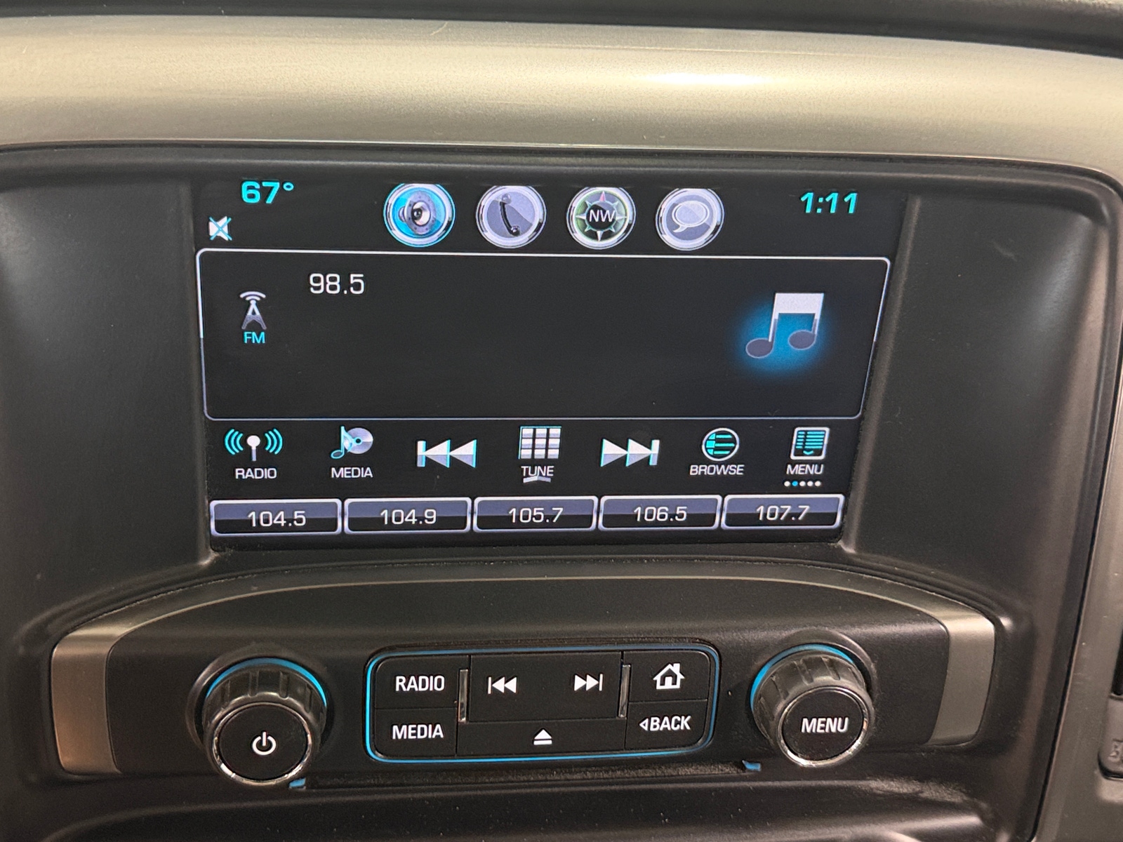 Thumbnail: 2016 Chevrolet Silverado 1500 - 3