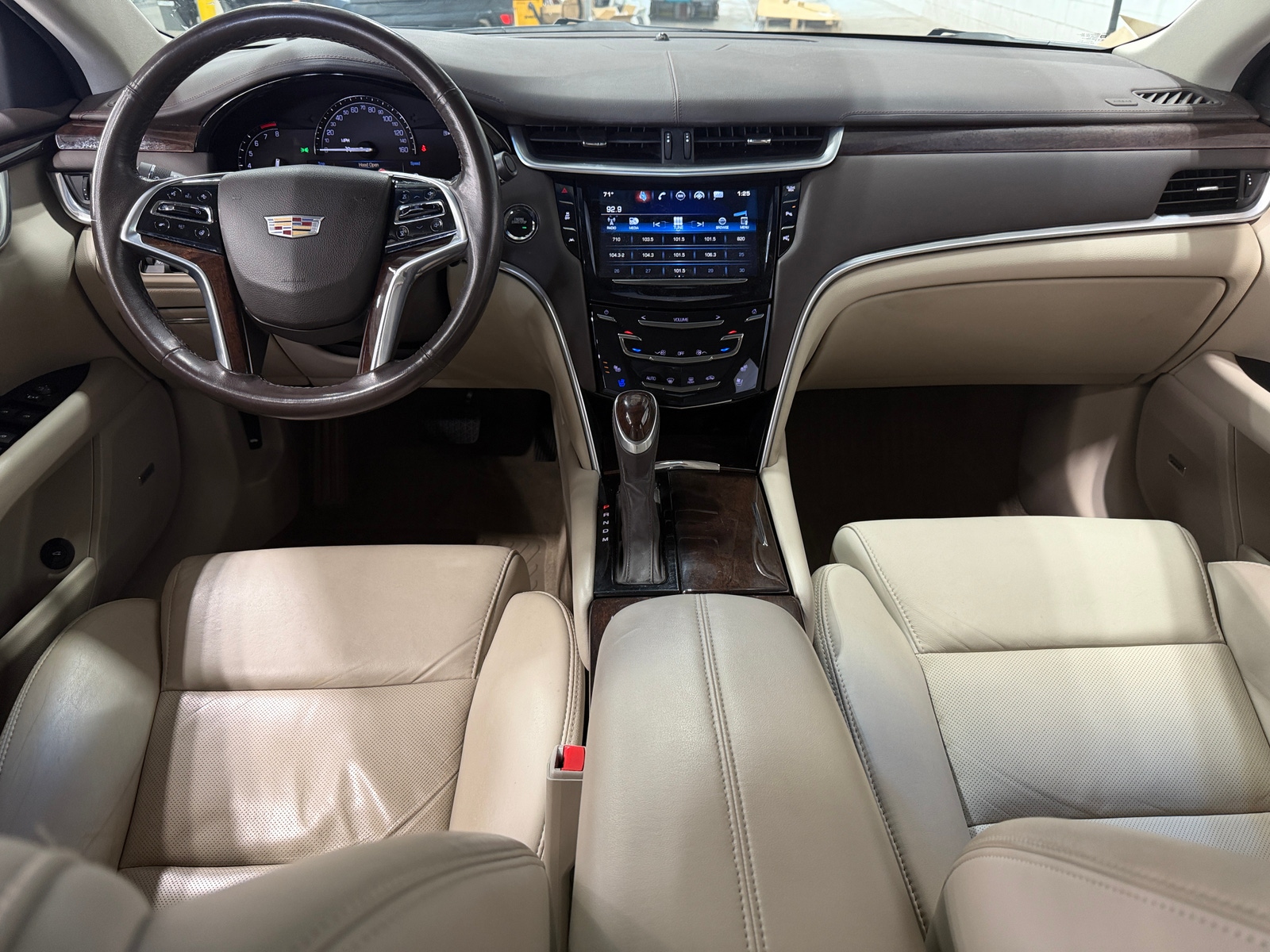 Thumbnail: 2017 Cadillac XTS - 2