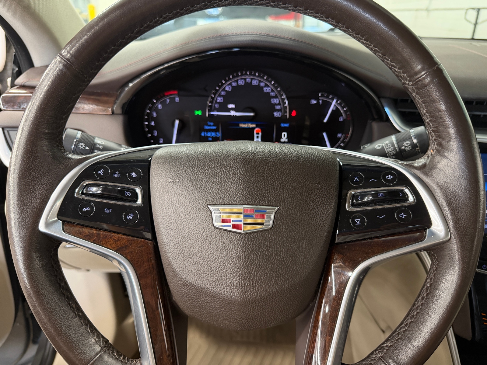 Thumbnail: 2017 Cadillac XTS - 4