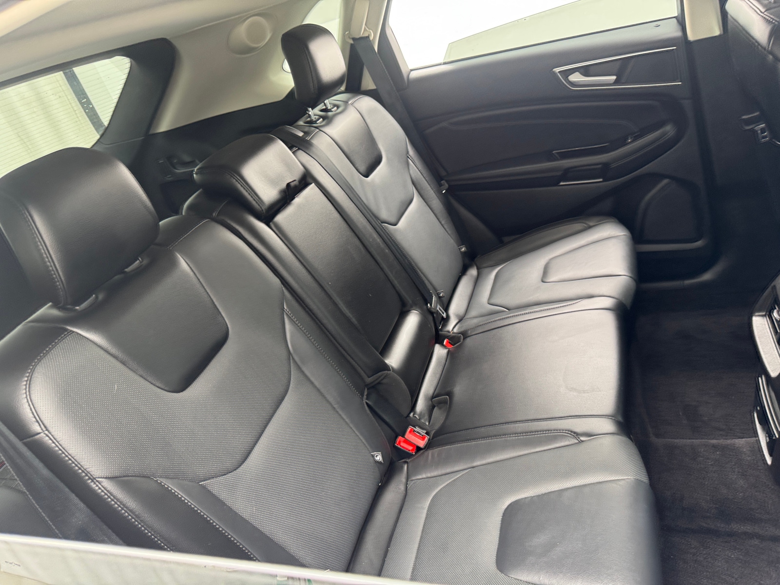 Thumbnail: 2017 Ford Edge - 5