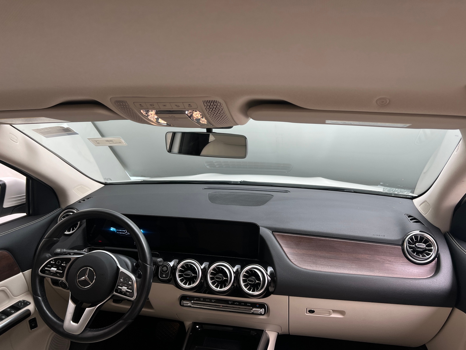 Thumbnail: 2023 Mercedes-Benz GLA - 3