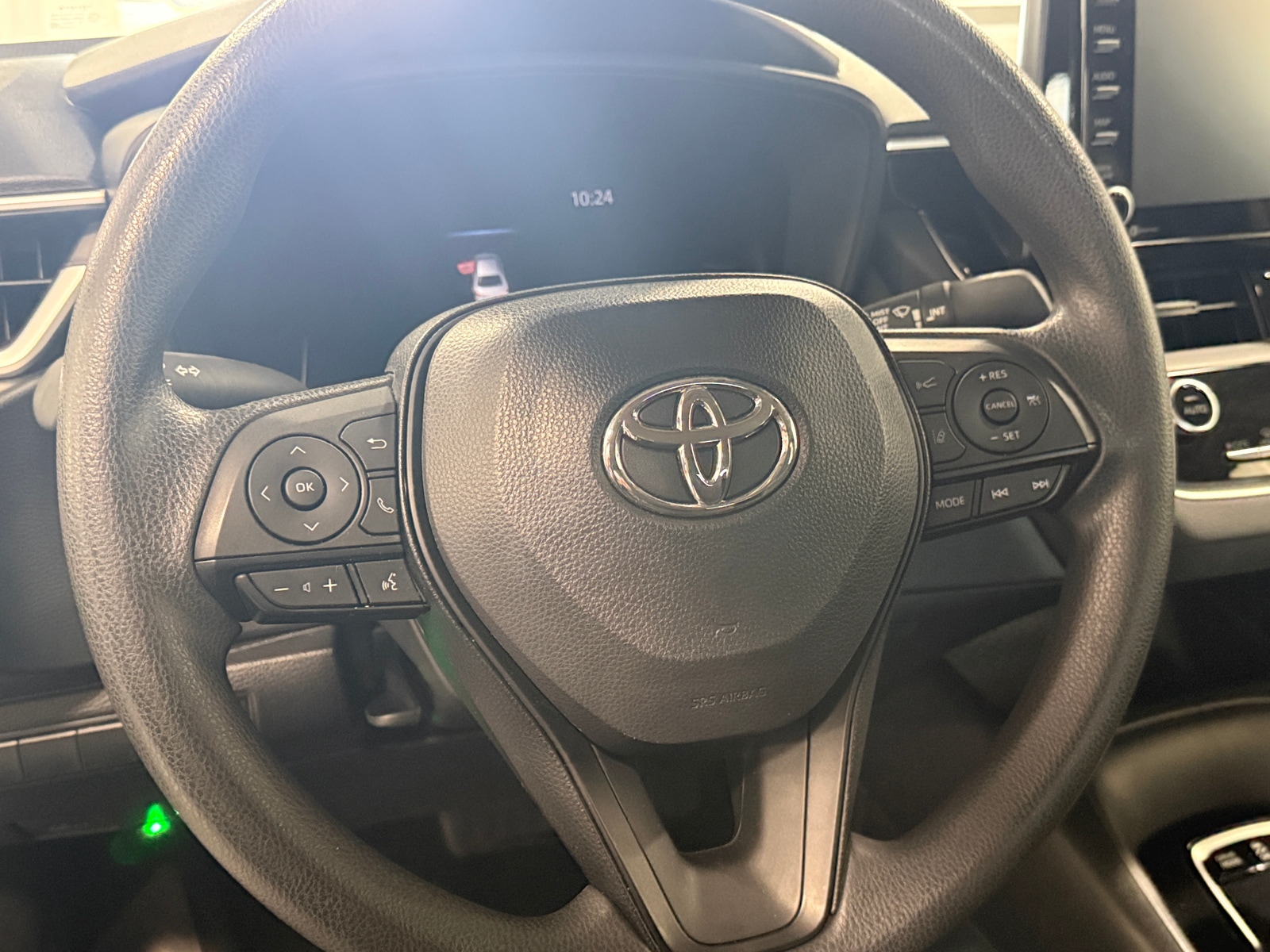 Thumbnail: 2022 Toyota Corolla - 5